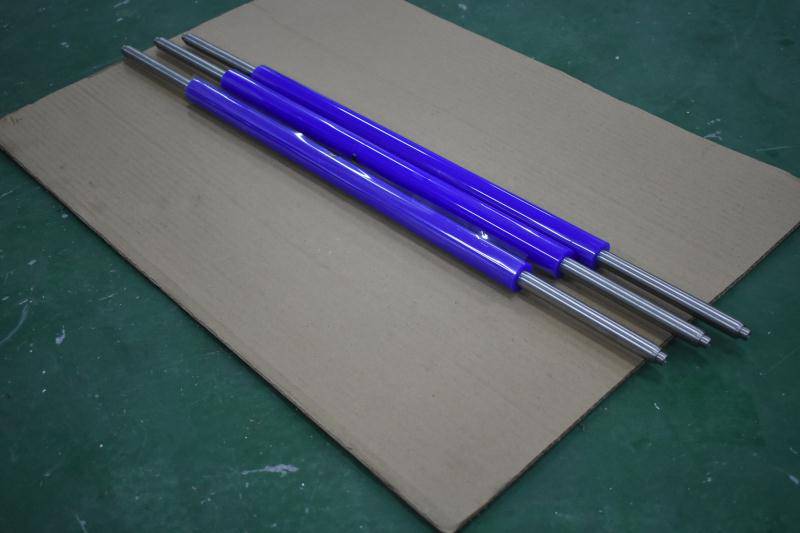 印刷胶辊涂布机粘尘辊胶辊包胶