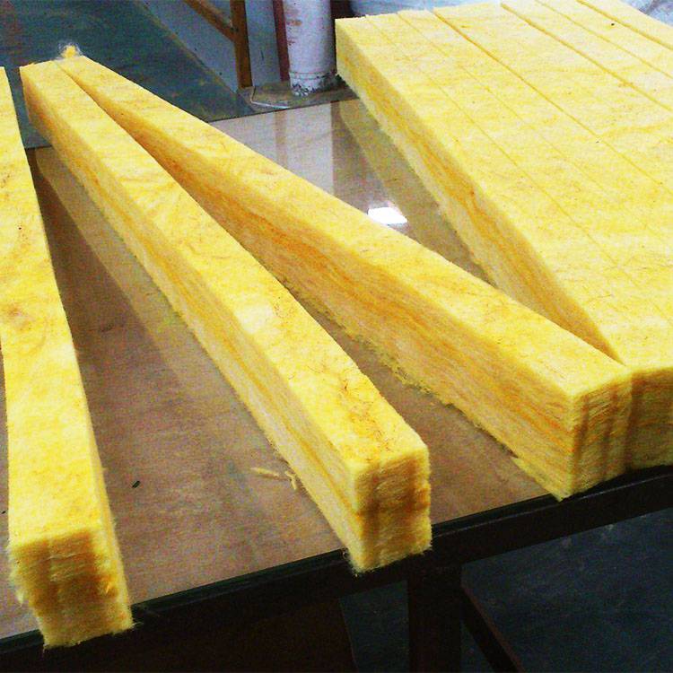 聚丰保温阳江玻璃棉板超细玻璃棉板
