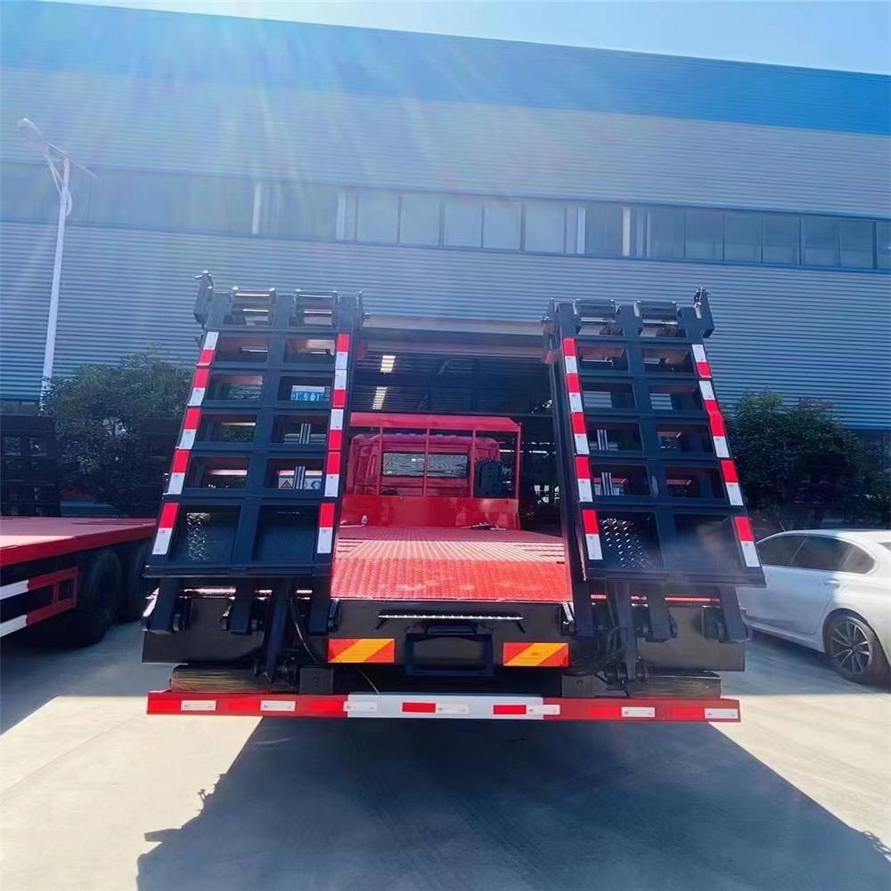 德阳国六东风后八轮平板拖车18吨挖掘机平板运输车配置表报价