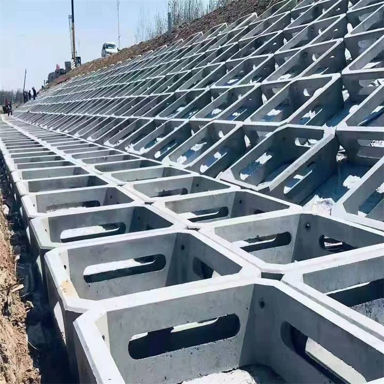 同华建材拿图定做平铺式水利生态框格护坡防止水土流失