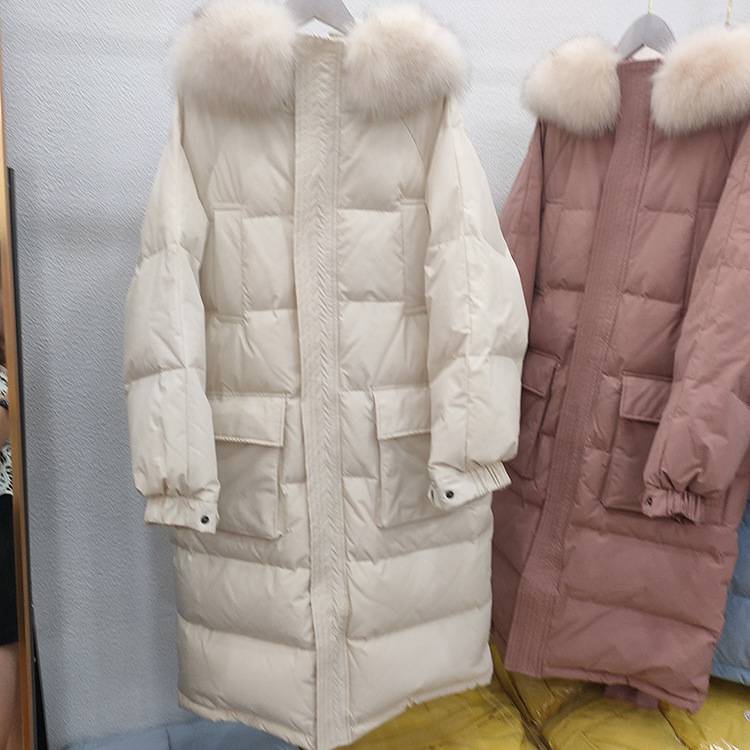 四川巴中2020冬季新款羽绒棉衣韩版长袖圆领毛衣女服装批发商从哪里进货
