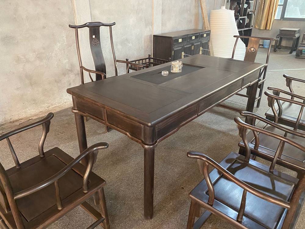 黑酸枝办公茶台紫光檀明式管帽椅茶桌一套位