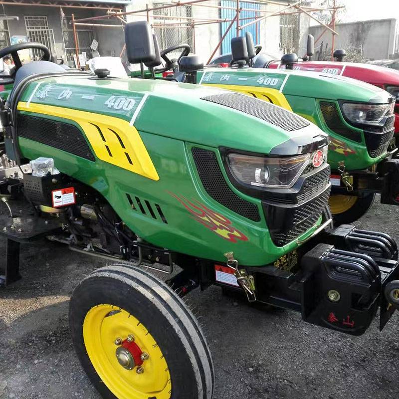 泰山400四轮拖拉机价格农用40马力100马力四轮拖拉机四缸发动机价格