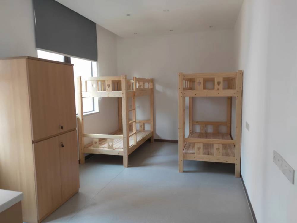 河池巴马双层铁架床厂家批发现货可提上下铺学生铁架床