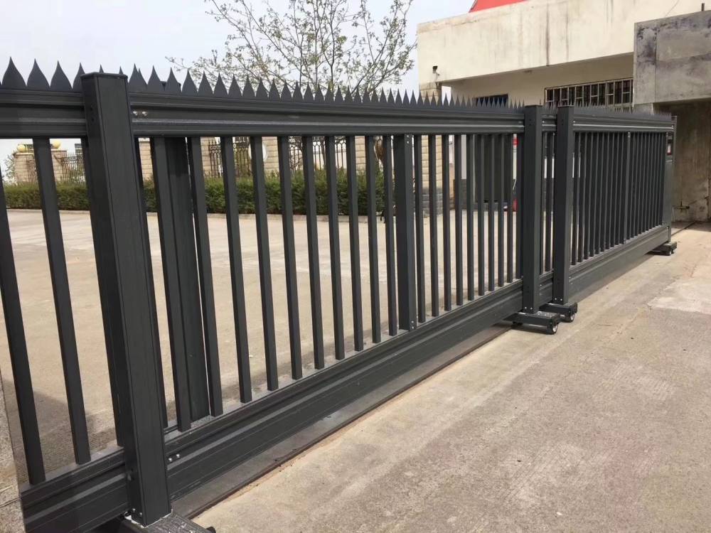 惠州庭院大门段滑门伸缩门电动平移门安装维修智通门控科技