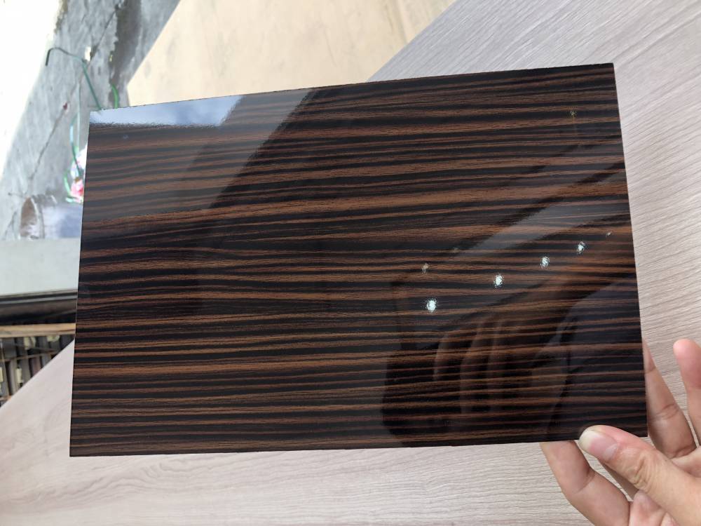 恒大房地产防火板饰面板黑檀木布纹胡桃木板厂家厚度1mm