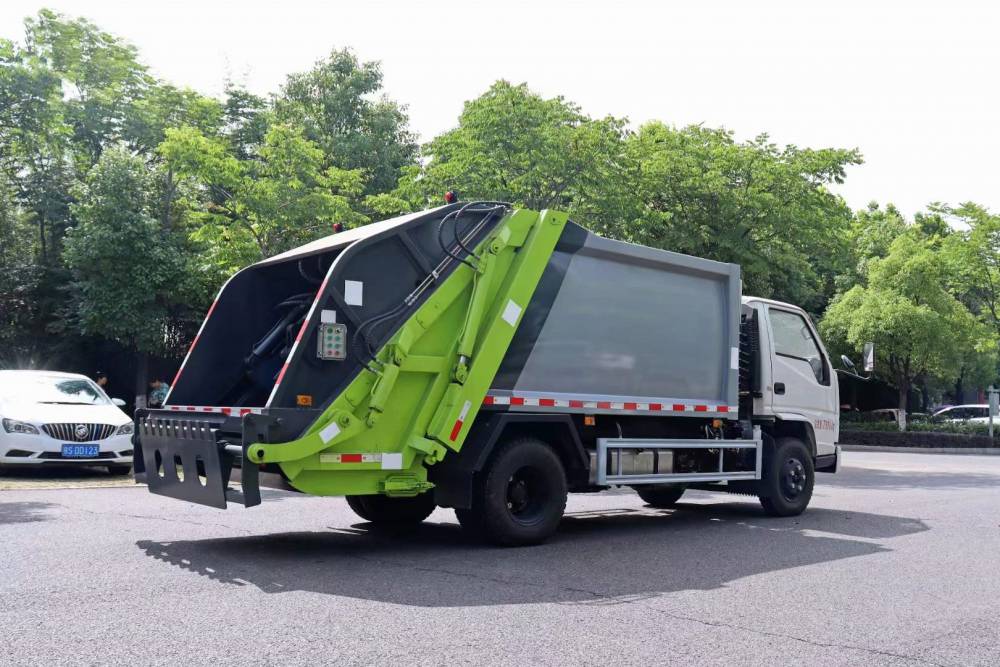 环卫小型6方压缩式垃圾车乡村桶装垃圾收集车