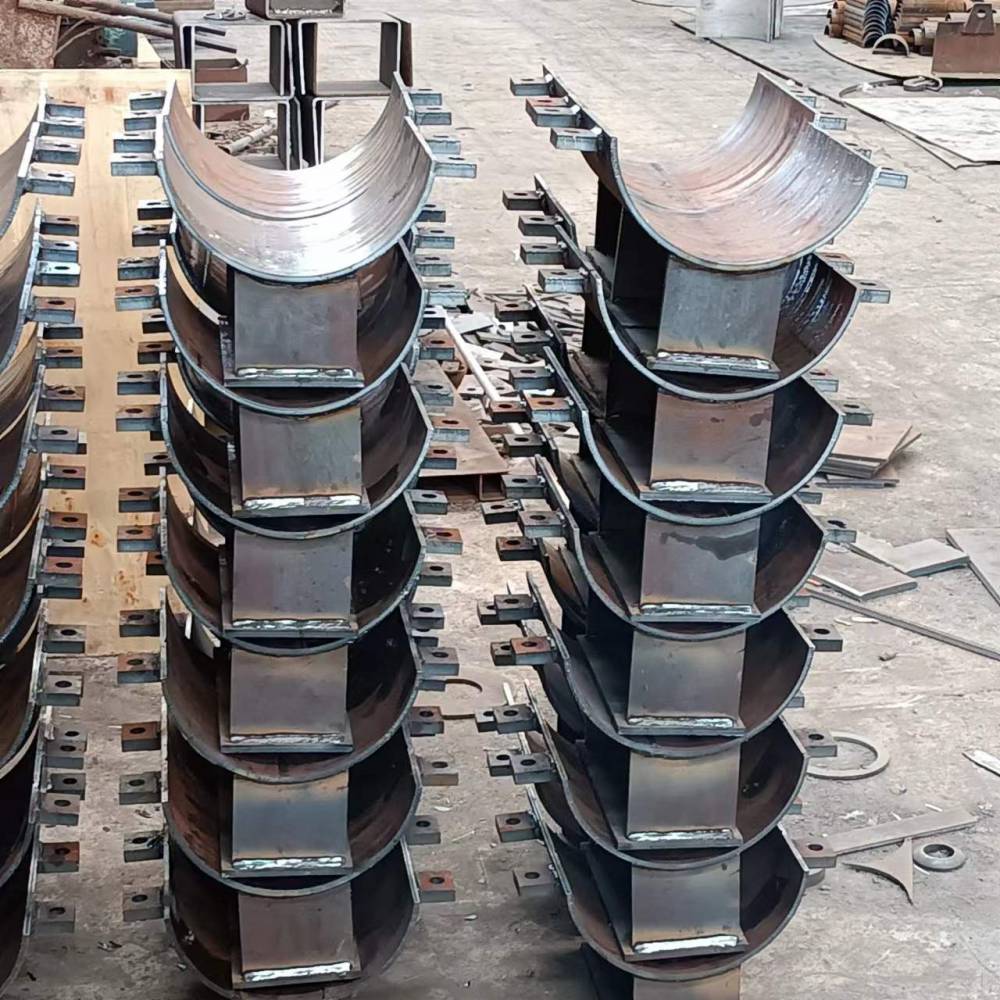 佰誉牌dn600聚氨酯保温管托化工管道隔热管托