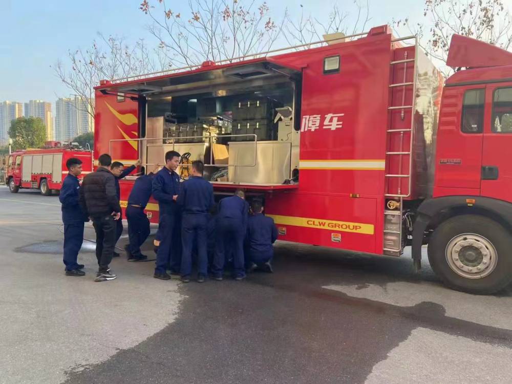 四驱野外后勤保障车消防队炊事车双侧可拓展