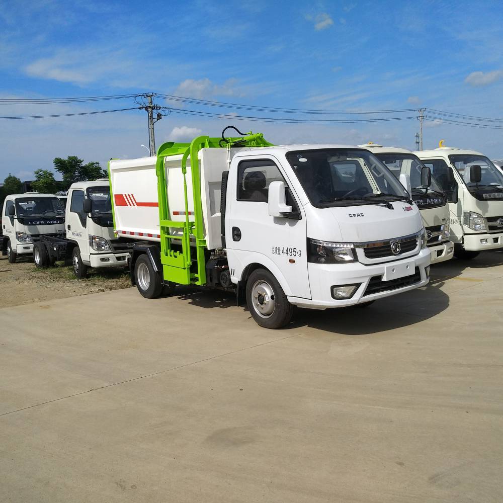 國六東風途逸小型汽油側掛桶垃圾車微型小區垃圾收集車