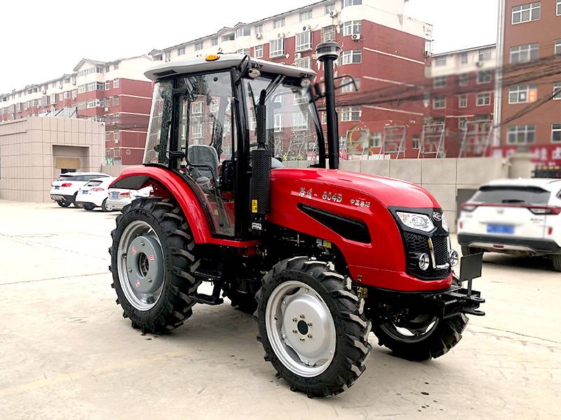 80马力拖拉机四驱农用轮式拖拉机路通804多功能耕地拖拉机图片