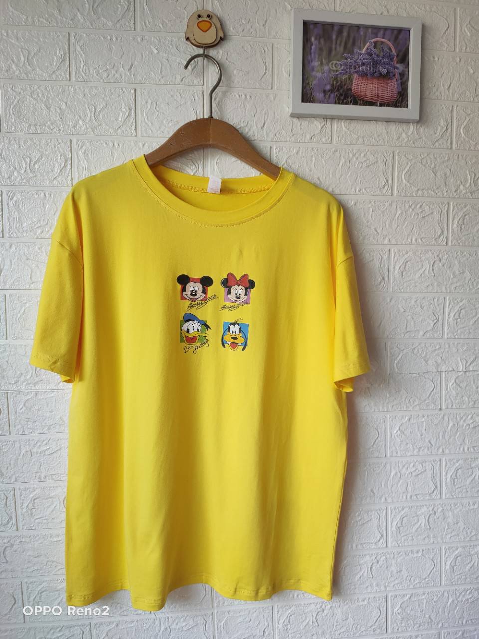 潮流大版T恤几元上衣广州白马服装批发城风垂感舒适吊带上衣女