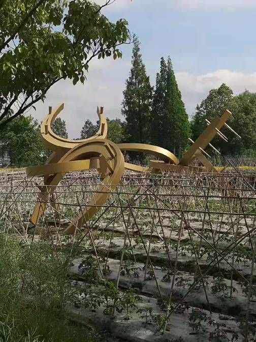 成都旅游区标识标牌四川凉山地标抽象镂空雕塑制作