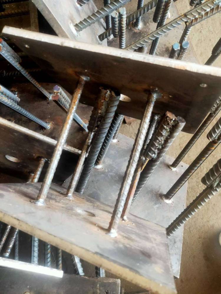 公路使用加工预埋件跃铭加工预埋件1001008加工预埋件