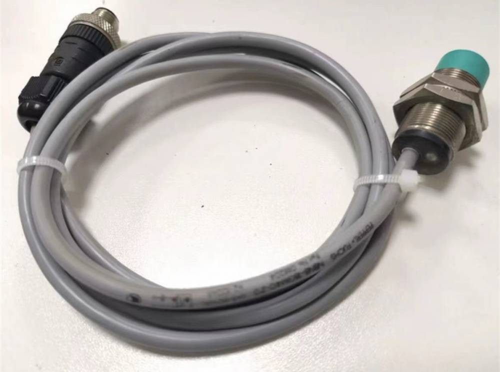 倍加福接近开关nbb212gm50e2v1光电开关