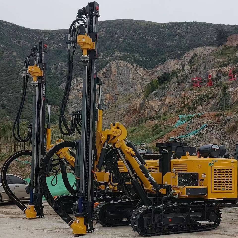 泰业taiye-370分体式露天液压潜孔钻机