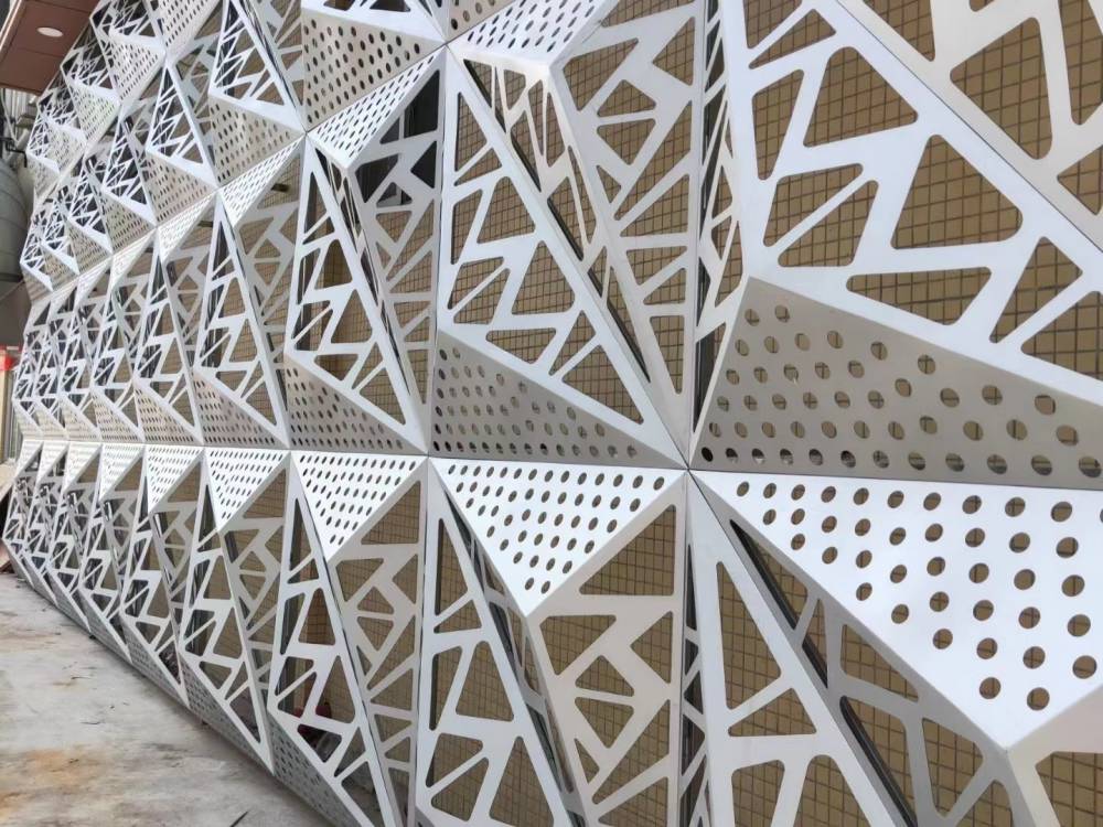 润盈雕花铝单板供应雕花镂空铝单板款式多样