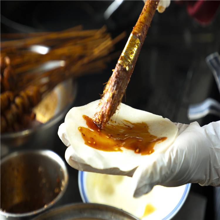 煎饼卷面筋去哪学街边小吃烤面筋培训班