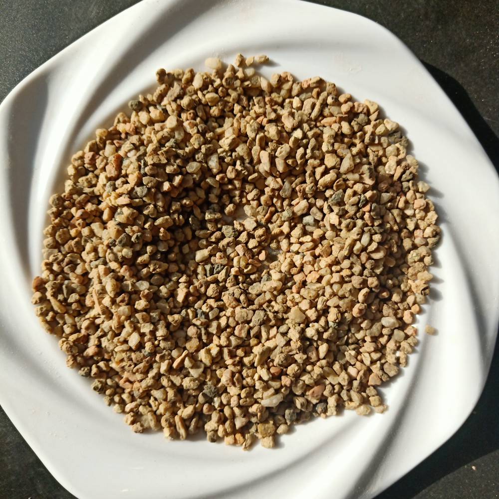 营养土盆栽养花通用麦饭石颗粒改善水质净化鱼塘用13cm麦饭石颗粒