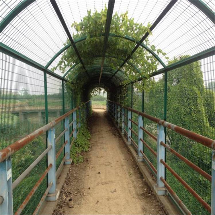 喷塑护栏网果园围网围墙围网围网养殖养殖围栏