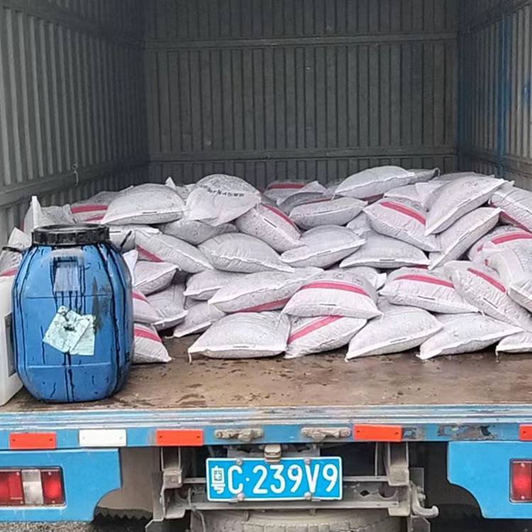 高效沥青冷补料 南 宁直发 道路及时修复 快速通车