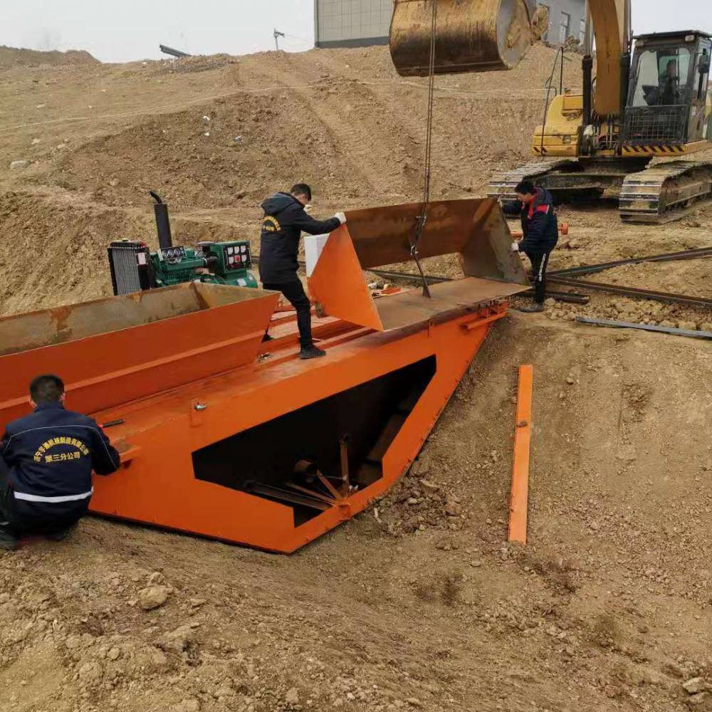 公路旁水渠边沟成型机挖沟排水沟水渠滑模机液压自走渠道成型机