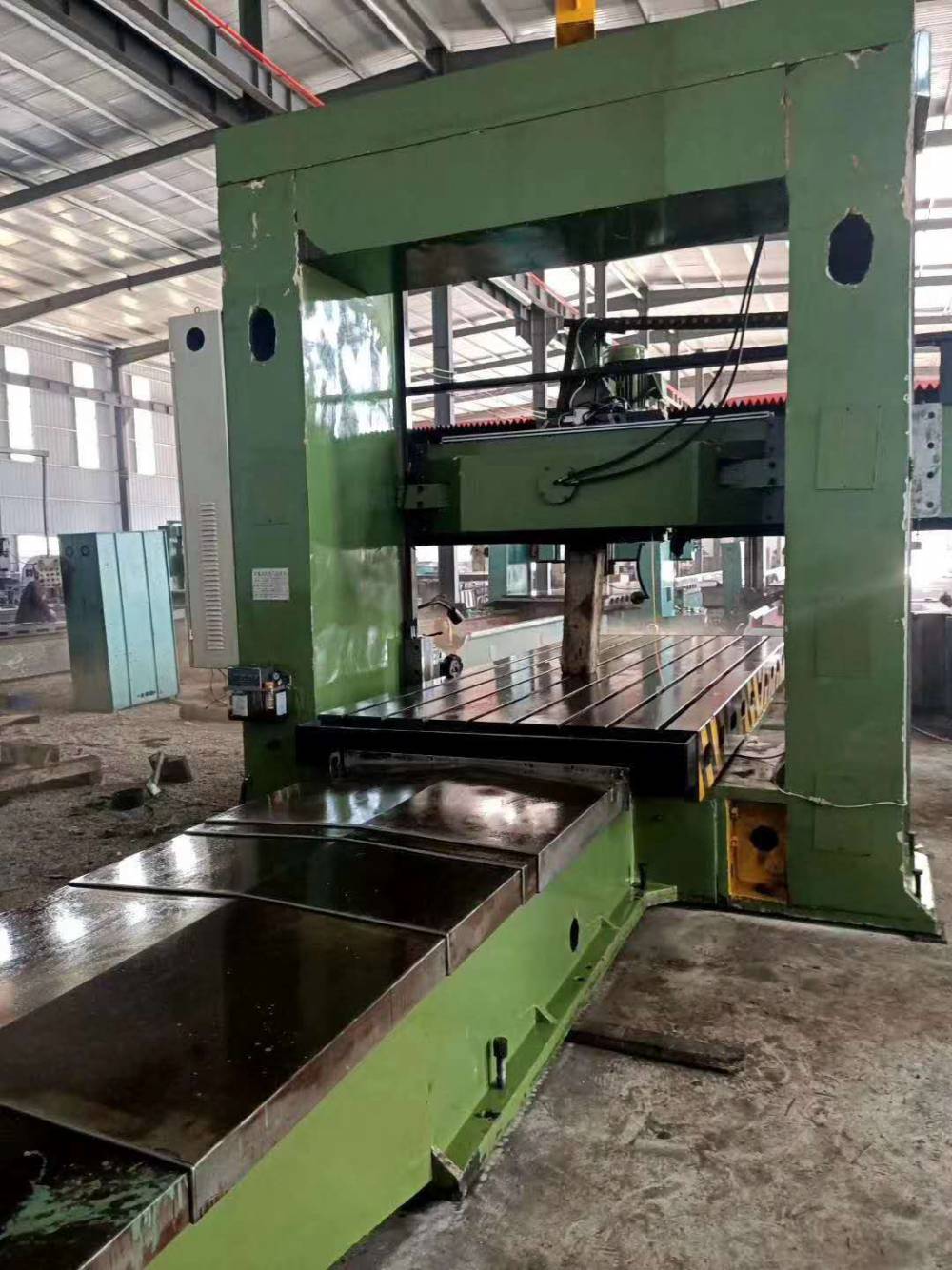 出售二手广东力通2x4米龙门铣床二手龙门铣床