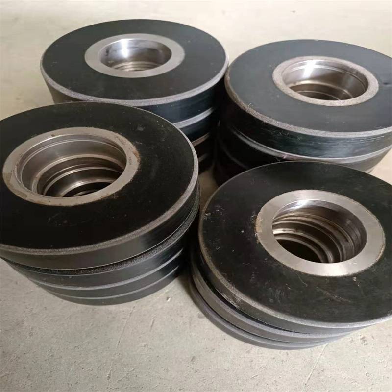 德聚鑫橡塑注塑加工轴承包胶轮a尼龙轴承滚轮a聚氨酯包胶轮