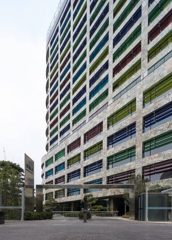 “喜牧设计”许书维用简约精致的设计谱写万科NAVA的共融之美