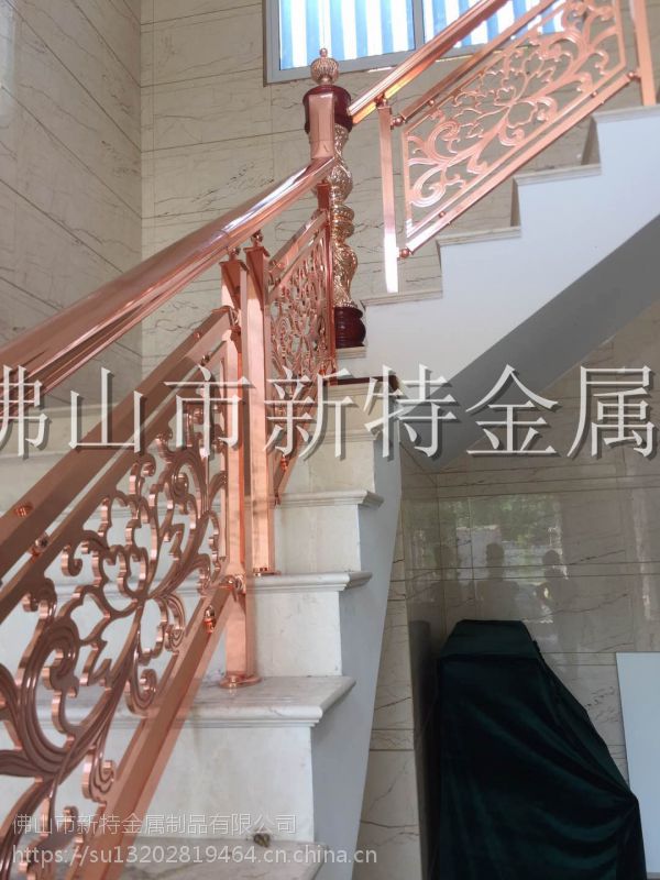 复活款铝艺雕刻楼梯护栏栩栩如生的艺术作品