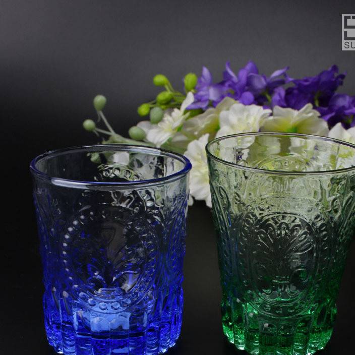 徐州玻璃瓶厂家生产定制330ml透明雕花玻璃啤酒罐托盘包装
