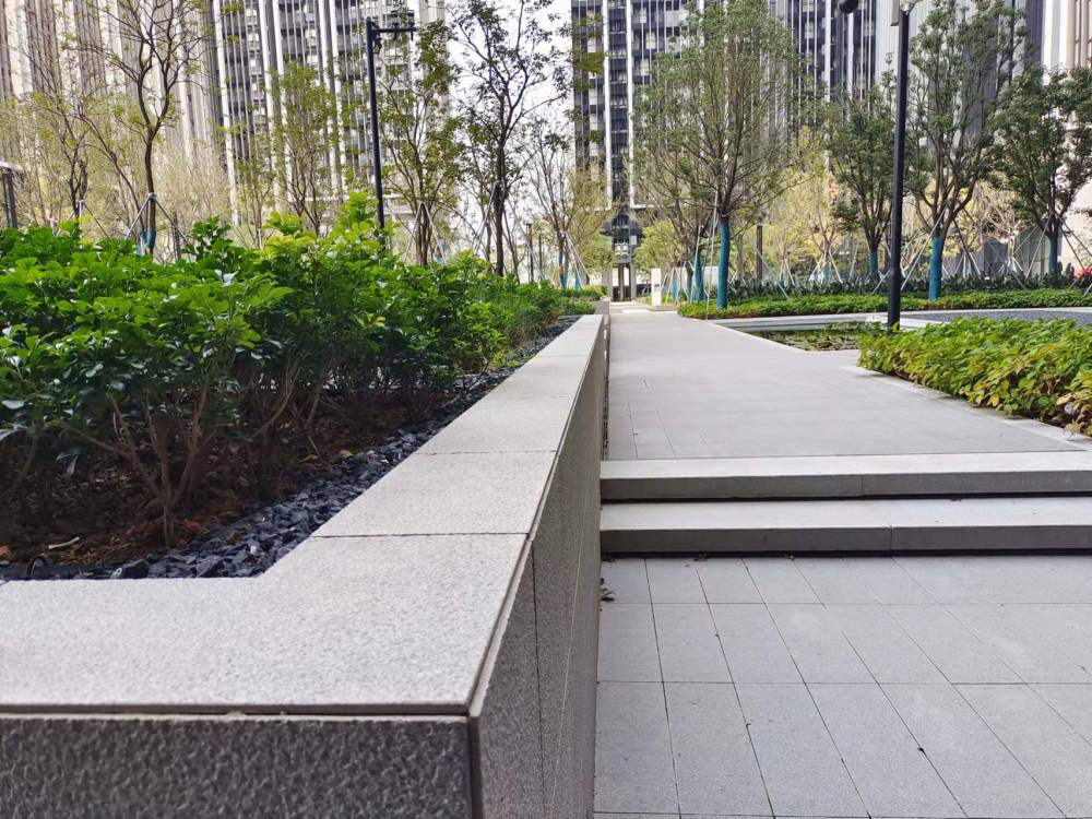 人行道铺路转陶瓷pc砖生态地铺石高温烧制美观款式全