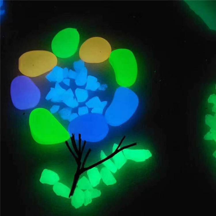 天蓝树脂发光石 兰州永顺树脂发光石价格