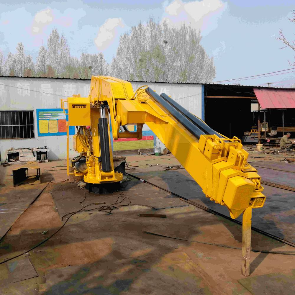 益宇重工折臂吊8吨折臂吊随车起重机液压伸缩折叠臂随车随船吊机