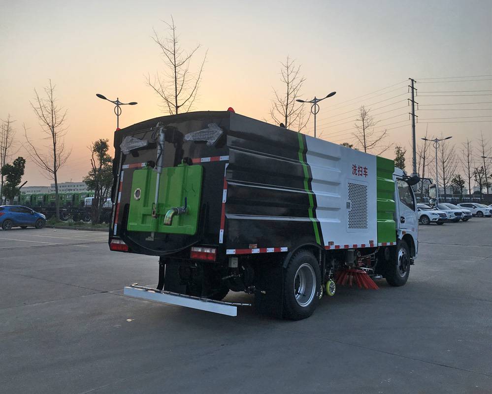 洗扫车