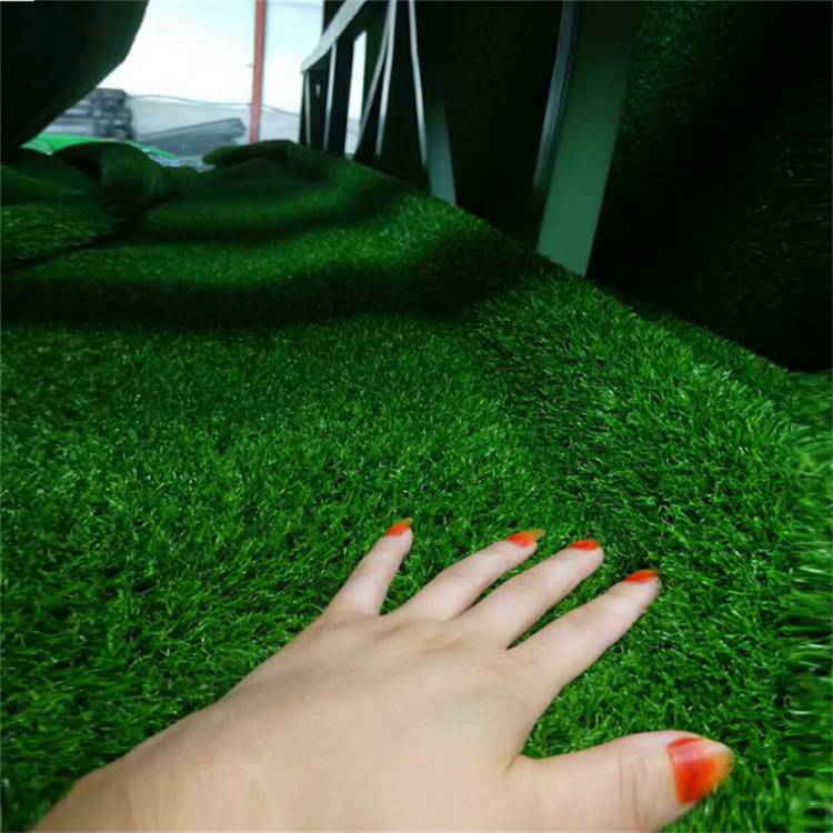 深三色25mm墙面人造草皮 围挡塑料草皮 施工围挡仿真草坪