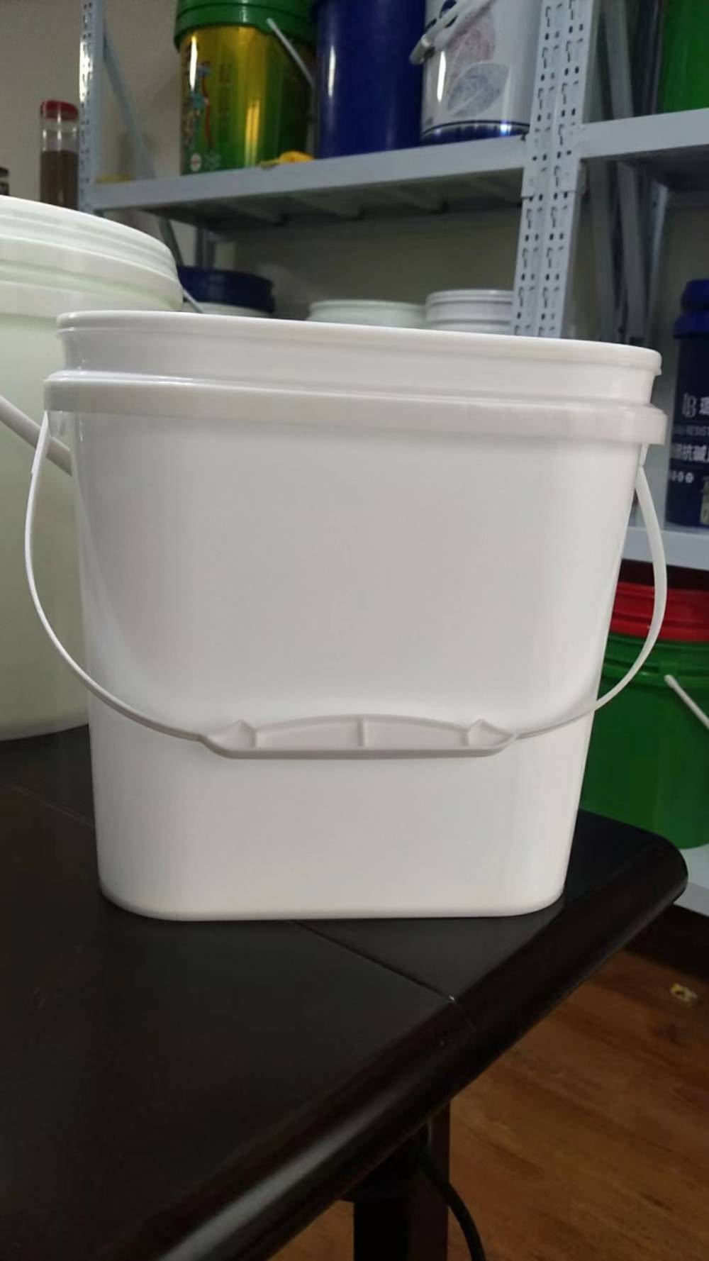 瓷砖背胶用塑料桶 5L广口胶水带盖密封白色塑料包装桶 工业粘结剂桶