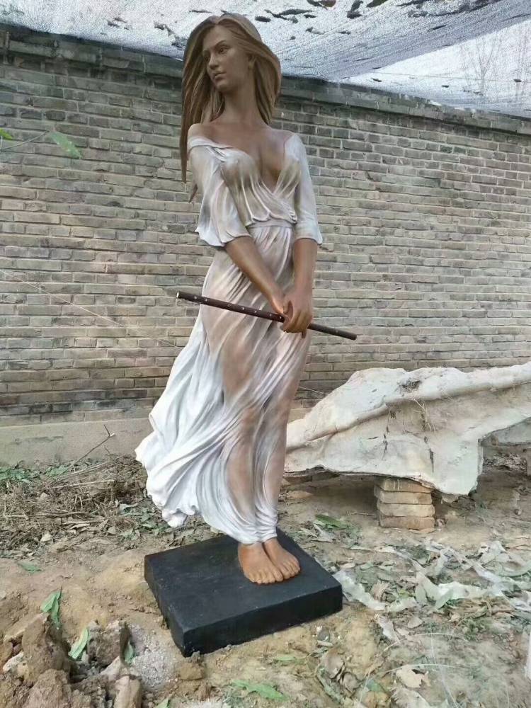 玻璃钢彩绘冯巩穿长袍造型表演相声小品雕塑相声演员大兵树脂雕像艺术