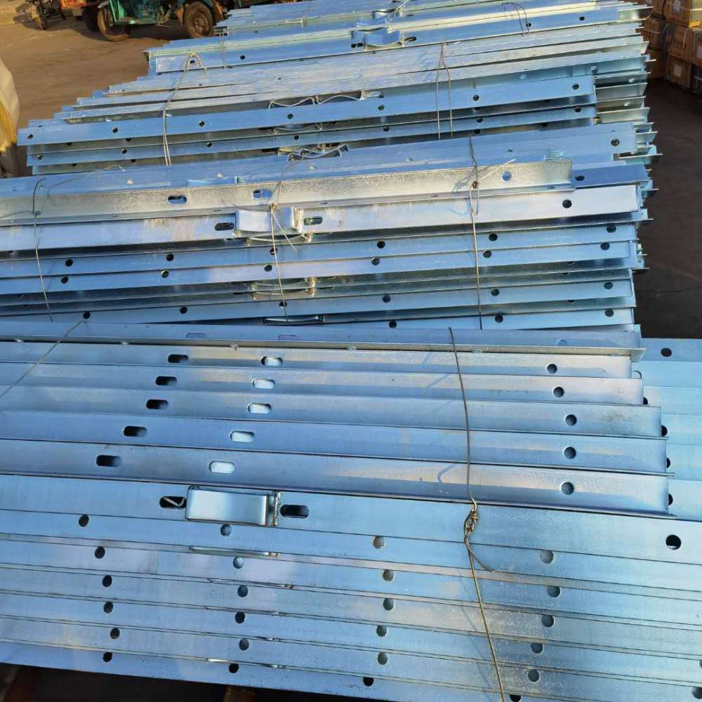 紧固件横担供应冷压紧固件横担线缆用紧固件横担供应