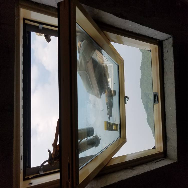 定制平移智能天窗屋顶铝合金自动采光窗款式新颖