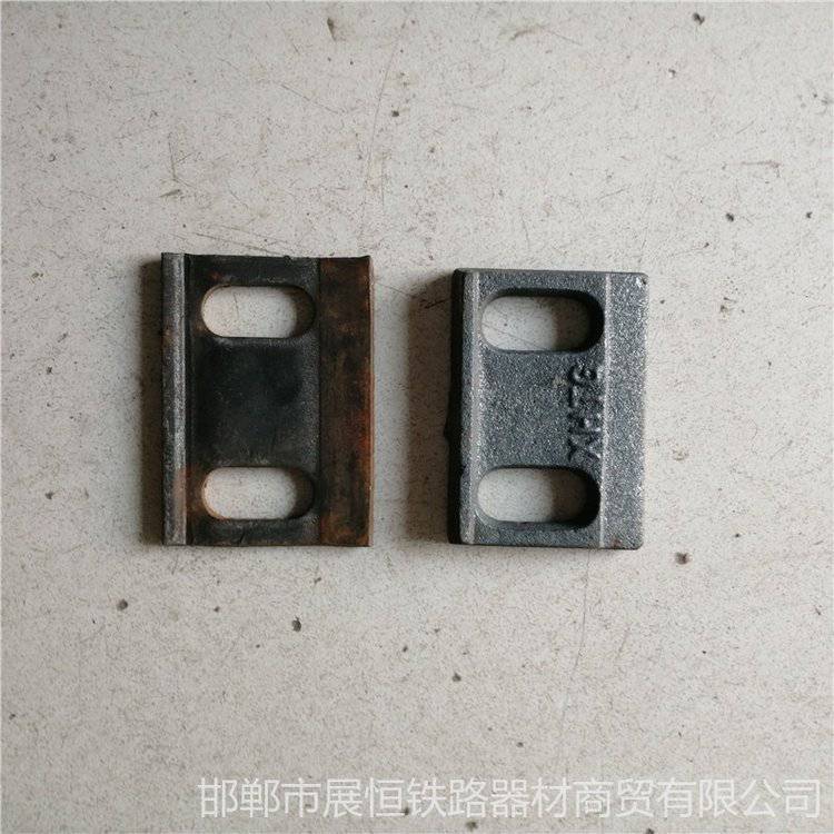 QU80双孔压板 双孔轨道压板 514组合式压板 05G525轨道压板 展恒压板厂家