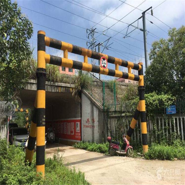 山东菏泽 指路标志杆 F型标志杆 电话咨询