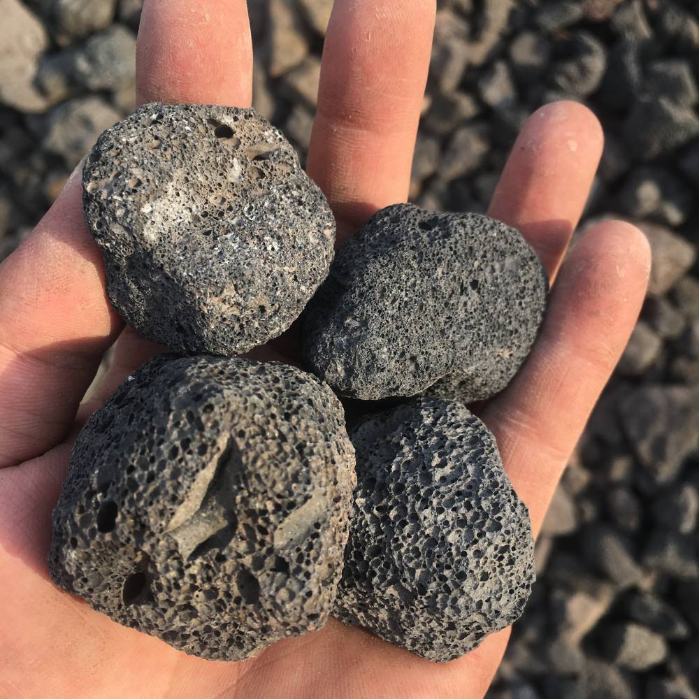 火山石厂家可吸附过滤残渣起到水缸清洁作用红色火山石