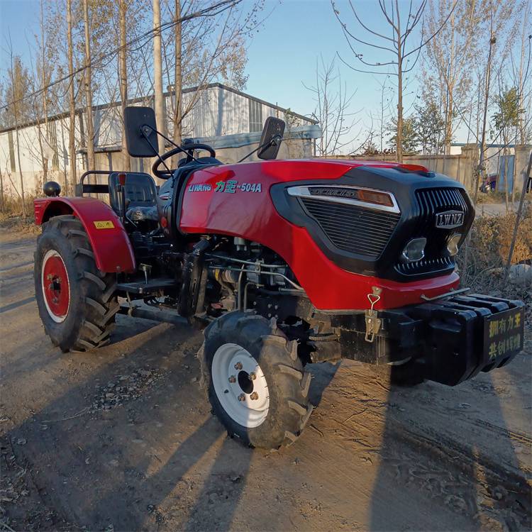 云南农用旋耕四驱拖拉机504604704拖拉机多缸带驾驶室