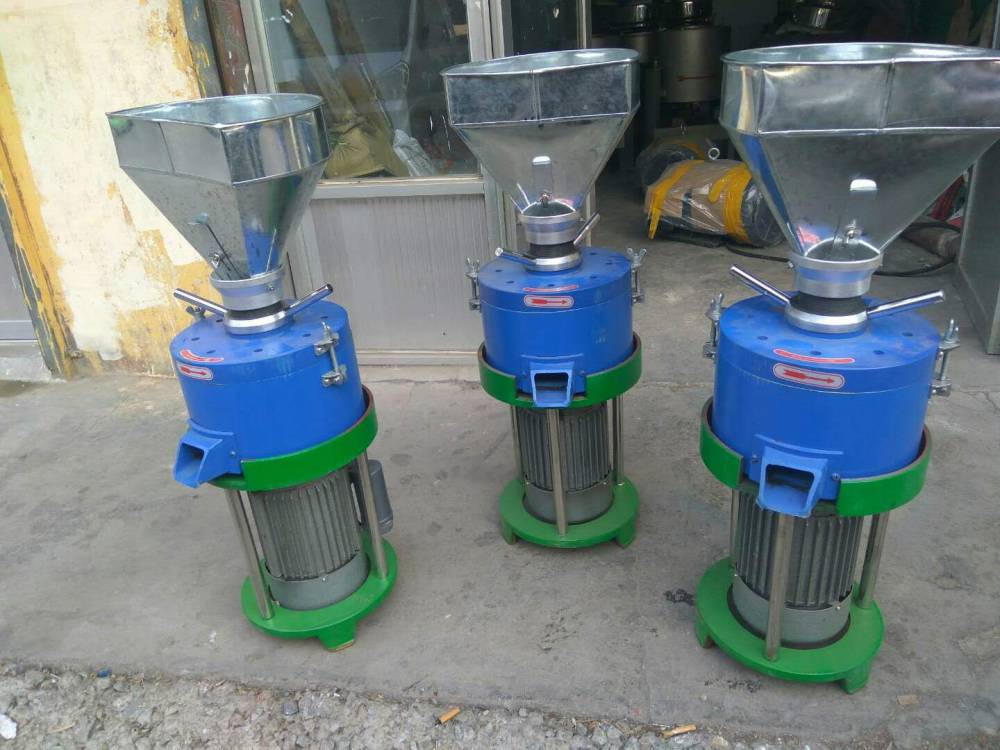 花生榨油机简单易操作花生榨油机价格小型流动芝麻香油机出售