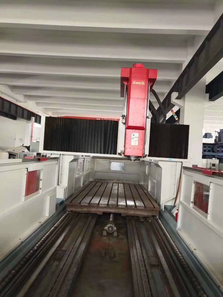 机械厂急售二手台湾亚威lp4021龙门加工中心二手龙门加工中心发那科mb