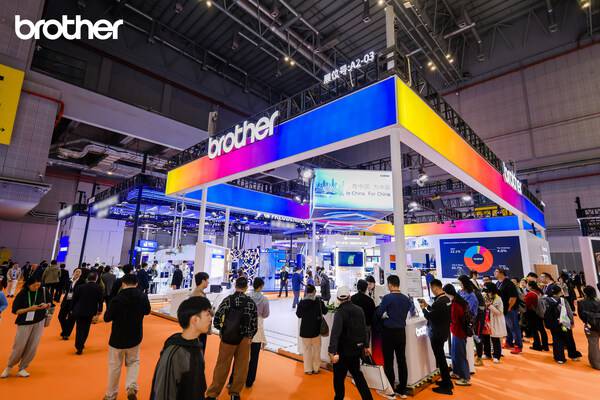 Brother展台人流如织 Brother展台人流如织
