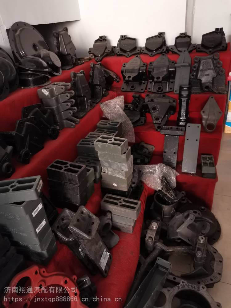 供应临工86悬挂推力杆总成拉臂胶芯配件批发