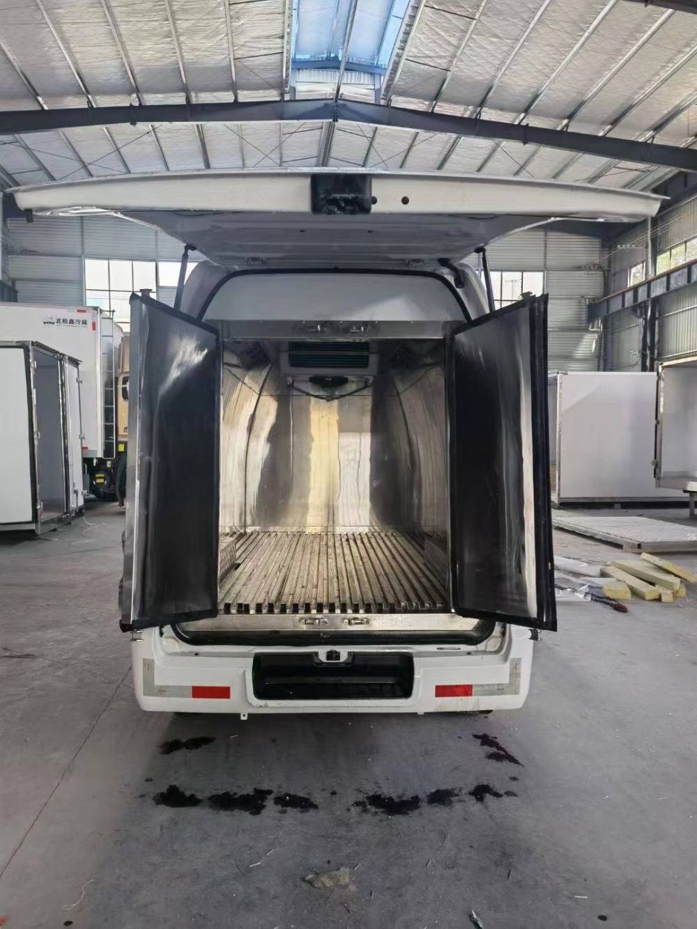 国六福田g7面包式冷藏车疫苗运输车冷冻食品市区冷链配送车