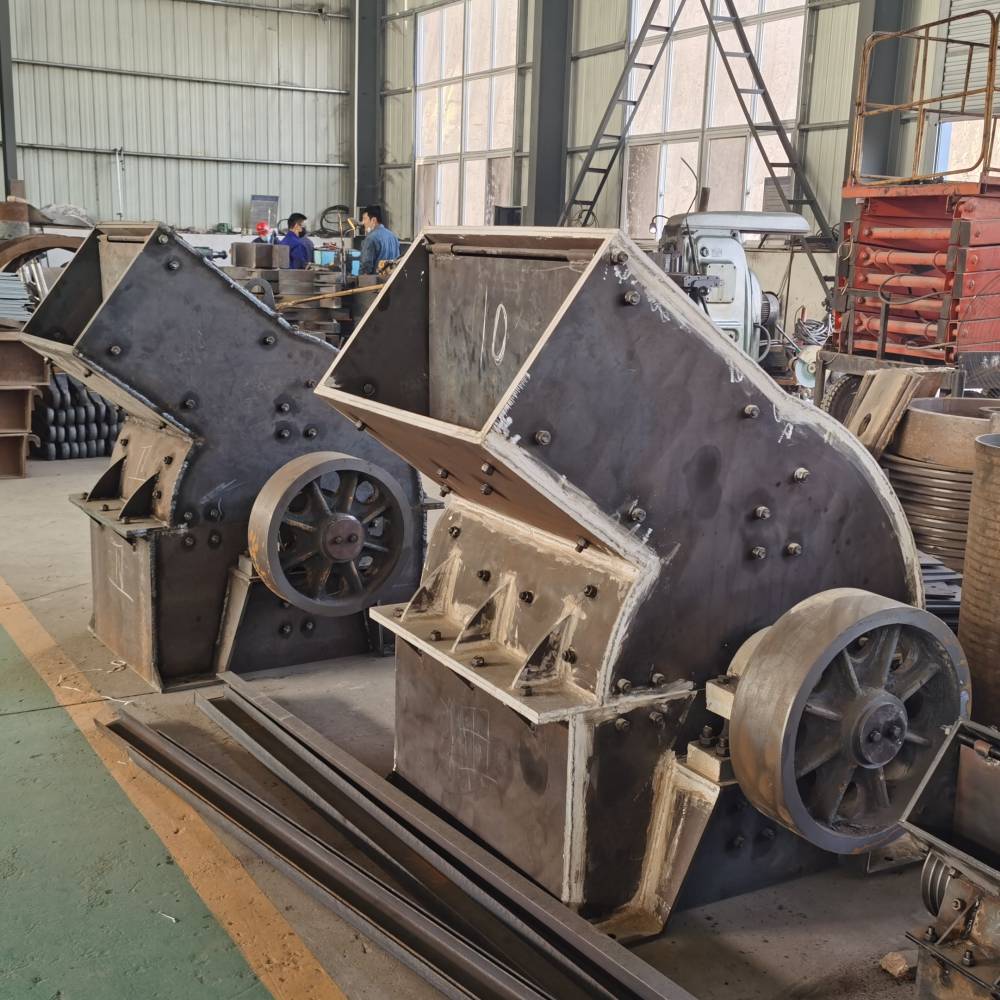 锤式破碎机恒盛环保玄武岩锤式破碎机